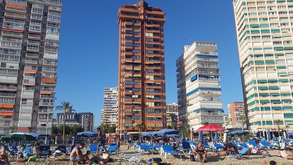 Apartamentos Don Vicente Benidorm Szoba fotó