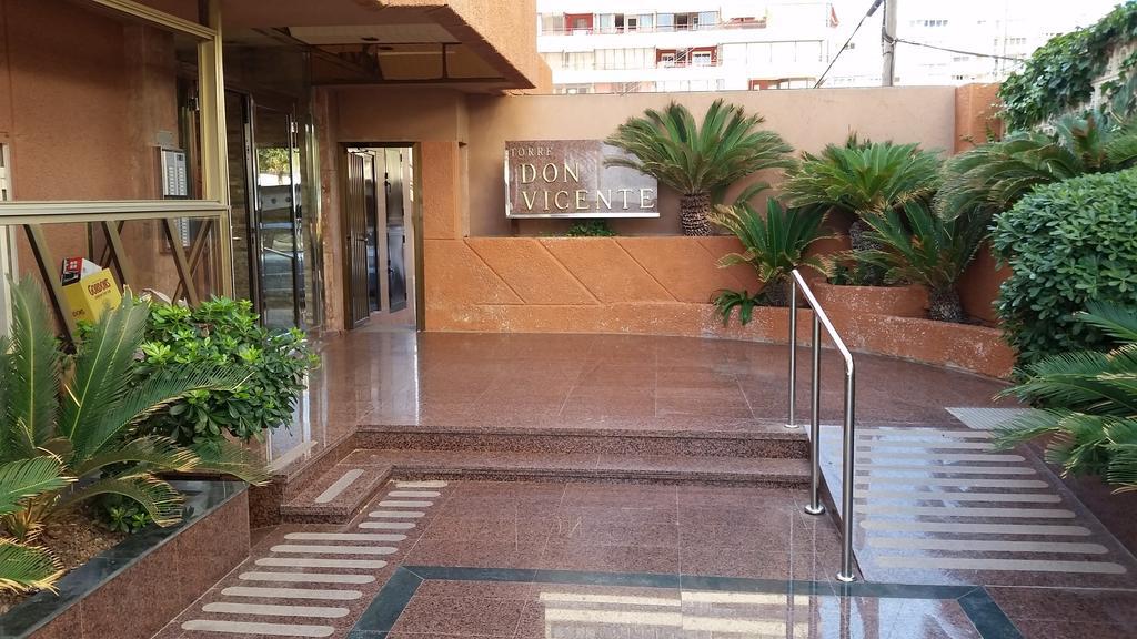 Apartamentos Don Vicente Benidorm Szoba fotó