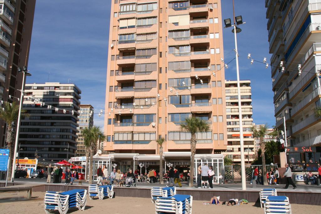 Apartamentos Don Vicente Benidorm Szoba fotó